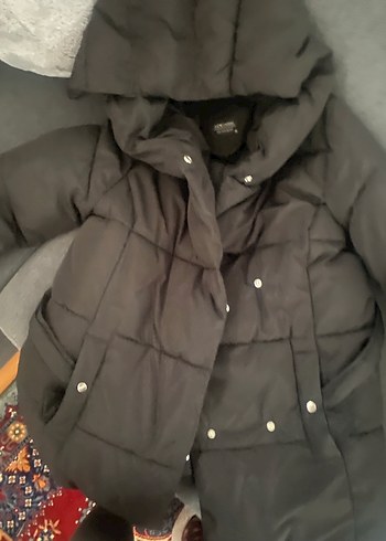 Siyah Kadın Kışlık Mont - Görsel 2