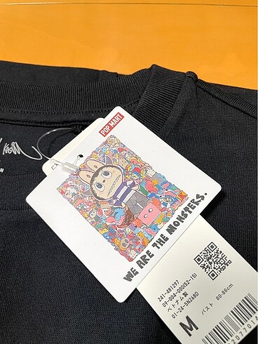 LABUBU × UNIQLO ORİJİNAL T-shirt Siyah - Görsel 6