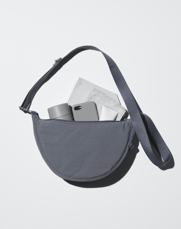 UNIQLO Round Mini Shoulder Bag Çanta Gri - Görsel 2