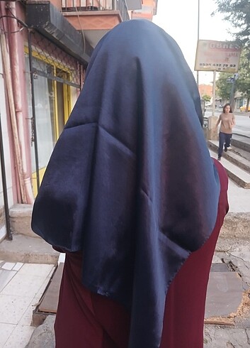 Tesettür eşarp 