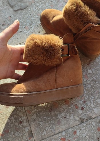 Kahverengi Süet Kürklü Dolgu Topuk Bot - Görsel 5