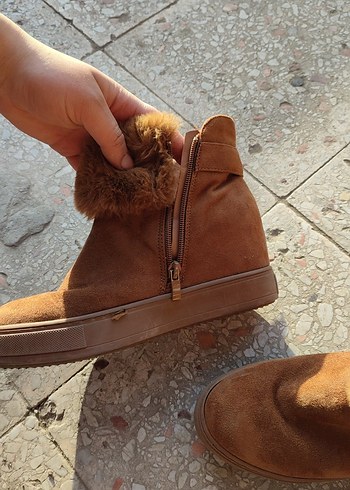 Kahverengi Süet Kürklü Dolgu Topuk Bot - Görsel 3