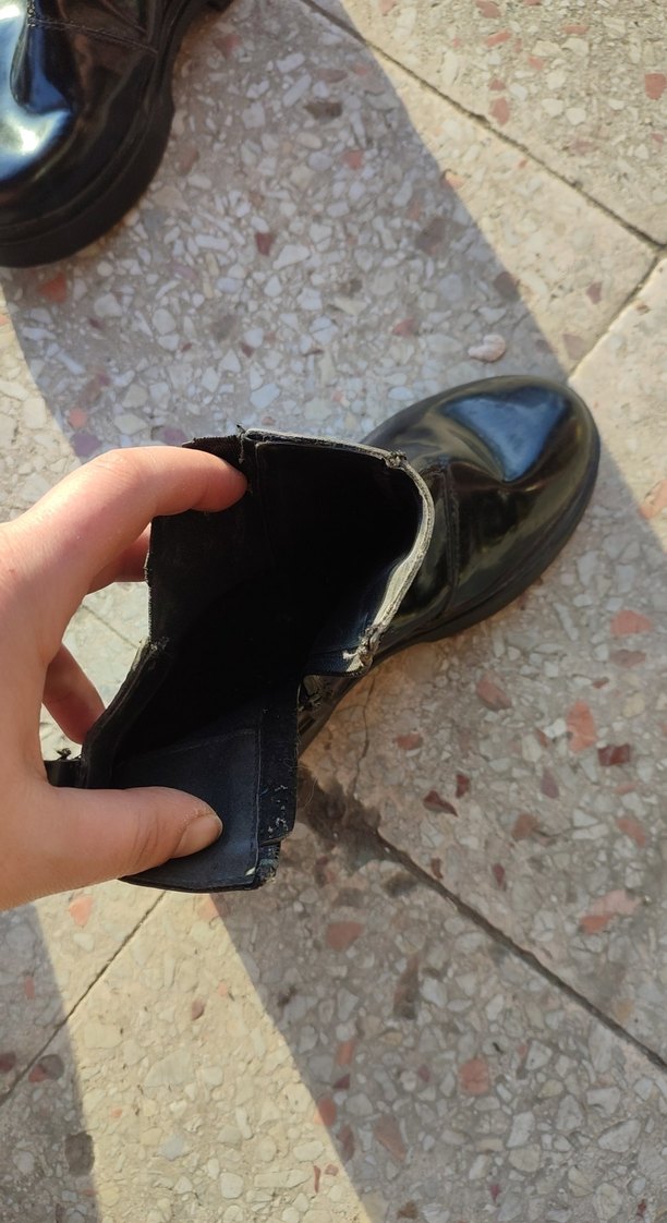 Siyah Parlak Tokalı Kadın Bot - Görsel 4