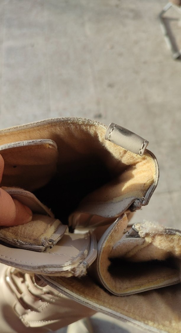 Bej Bağcıklı Kadın Botu - Görsel 4