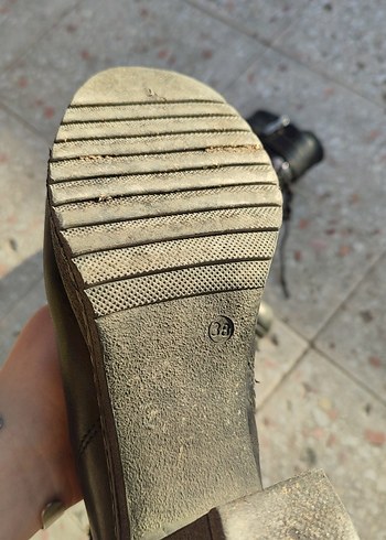 Greyder Kadın Siyah Deri Gotik Topuklu Botlar - Görsel 5