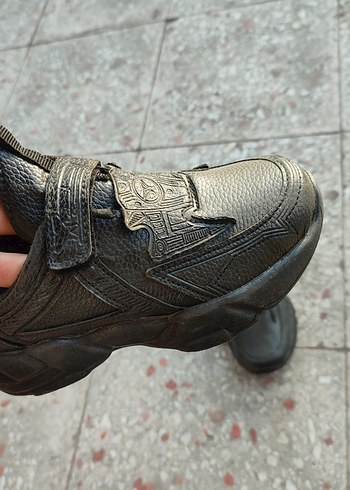 Erkek Çocuk Siyah Yılan Desenli Cırtlı Spor Ayakkabı - Görsel 5