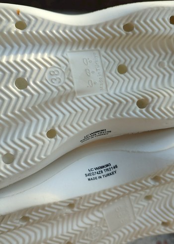 Düğmeli Beyaz Platform Terlikler - Görsel 4