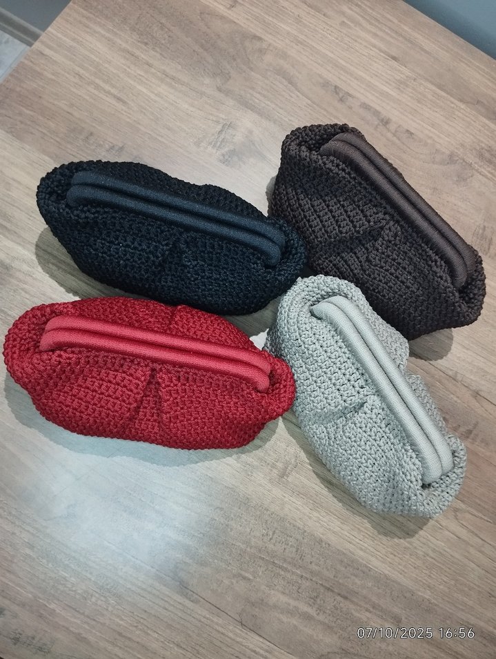 700tlden düştü kampanya !!! Pileli Burslu Bayan Çanta her renk - Görsel 4