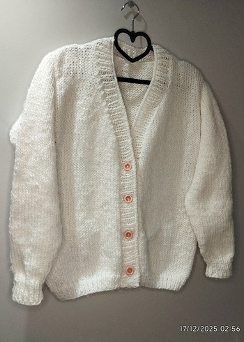 Düğmeli Beyaz Örgü Kadın Hırka - Görsel 8