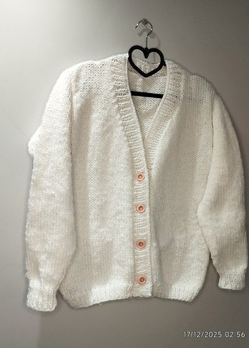 Düğmeli Beyaz Örgü Kadın Hırka - Görsel 13