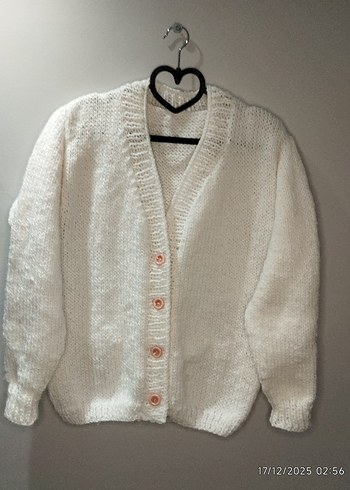 Düğmeli Beyaz Örgü Kadın Hırka - Görsel 9