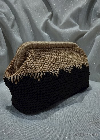 Siyah Simli Gold Nakışlı Kadın Portföy Çanta - Görsel 4