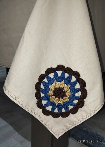 Motif işlemeli Masa Örtüsü - Görsel 4