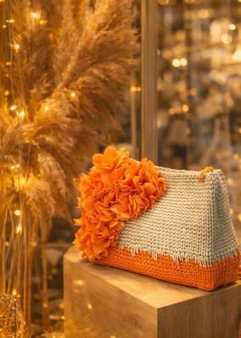 Krem Turuncu 3D çiçekli Bayan Çanta - Görsel 15