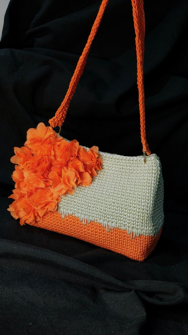 Krem Turuncu 3D çiçekli Bayan Çanta - Görsel 5