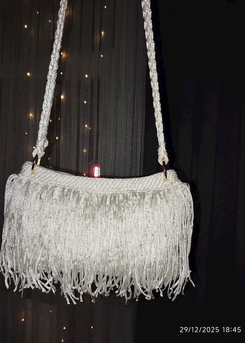 Püsküllü Parlak Beyaz Kadın Çanta - Görsel 12