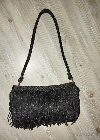 Püsküllü Parlak Siyah Gece Çanta - Görsel 10