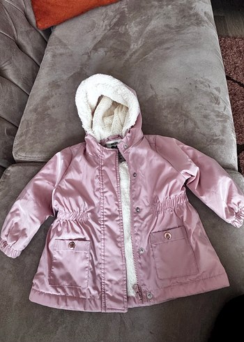 LCW - 12/18 ay Kız Çocuk Kapüşonlu Pembe Kürklü Mont