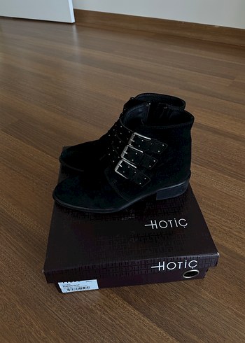 Hotiç Siyah Süet Tokalı Blok Topuklu Kadın Bot - Görsel 6