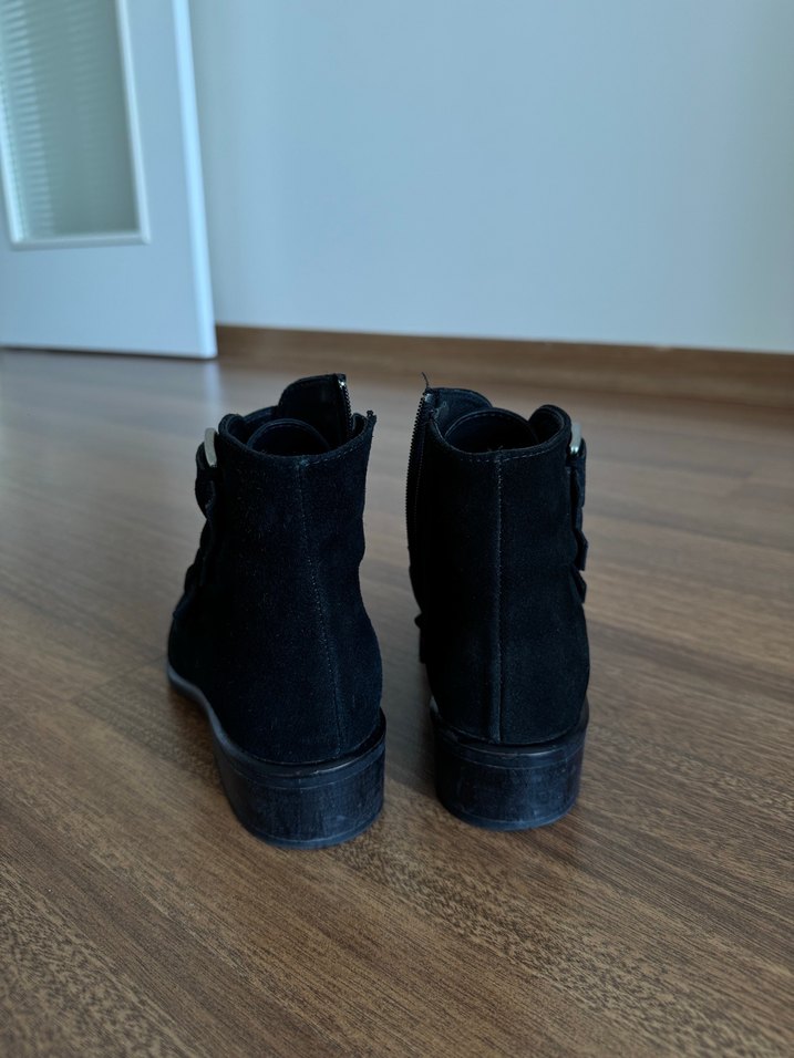 Hotiç Siyah Süet Tokalı Blok Topuklu Kadın Bot - Görsel 5