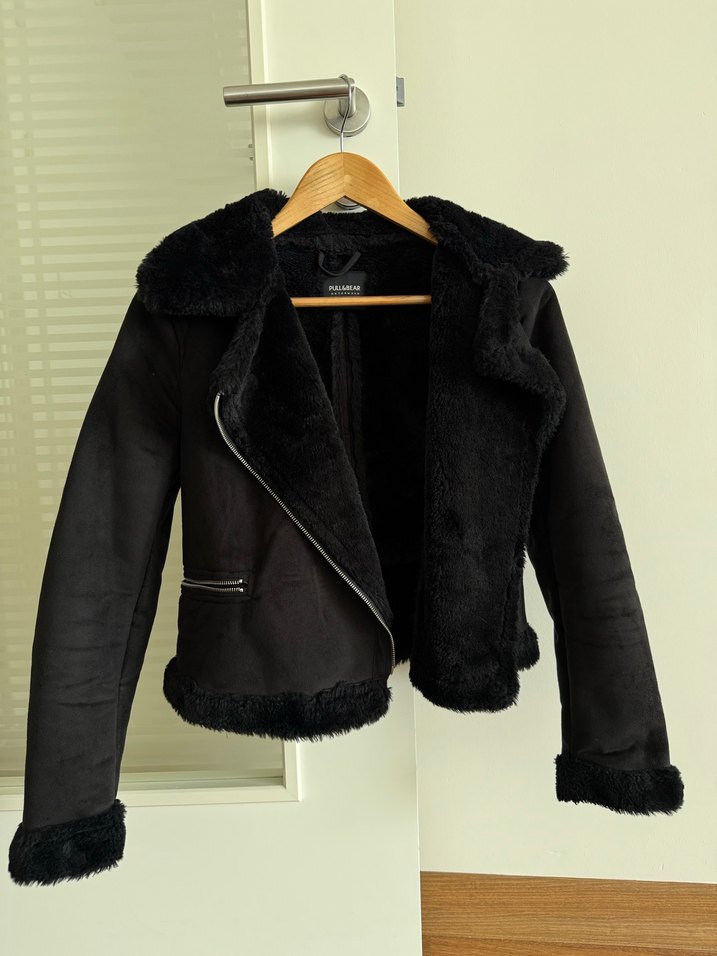 Pull and bear Siyah Kadın Süet Kürklü Biker Ceket - Görsel 2