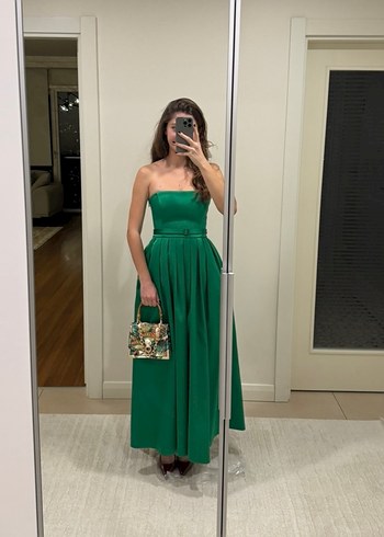 Adil Işık Yeşil Drapeli Straplez Saten Uzun Abiye Elbise - Görsel 3