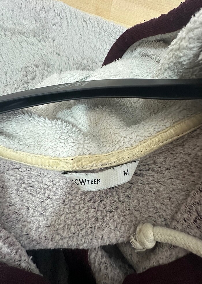 Lcw kapişonlu hırka - Görsel 3