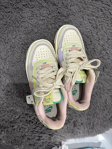 36,5 Beden Nike airforce ayakkabı