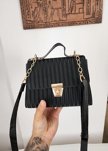 ASKILI ÇANTA ZARA MODELİ