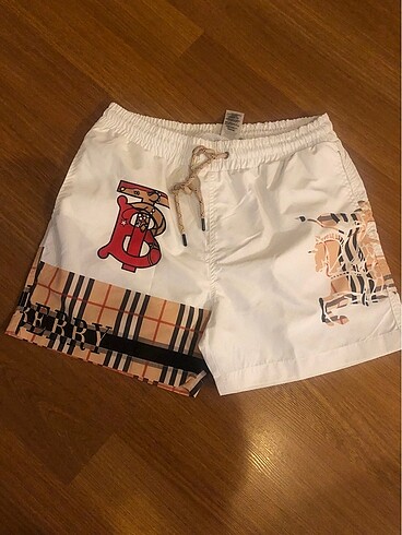 Burberry replika mayo
