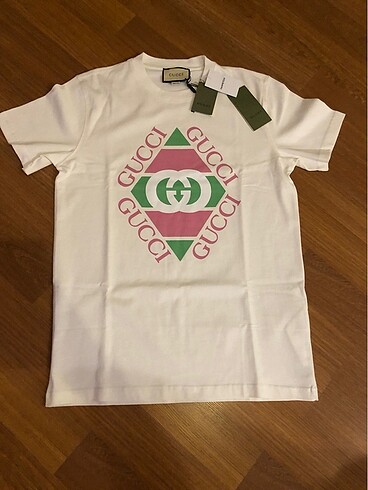 Gucci t shirt