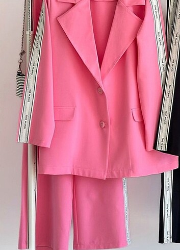 m Beden Blazer ceket ile pantolon 