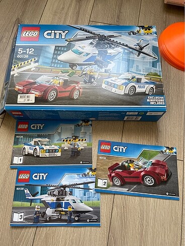Lego city 60138
