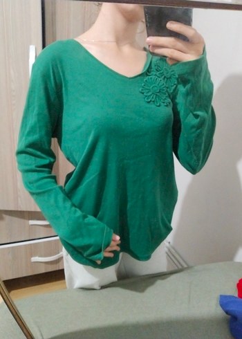 Yeşil V Yakalı Kadın Triko Kazak - Görsel 2