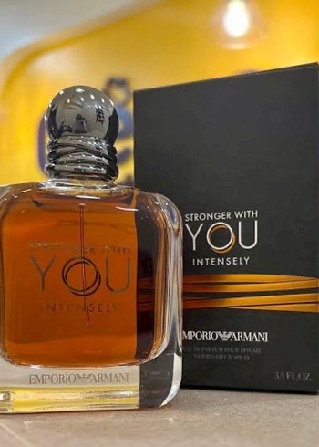 Emporio Armani You Intensely Erkek Parfümü 100 ml - Görsel 2