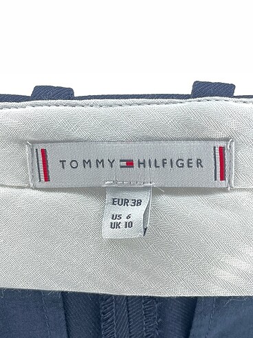 38 Beden lacivert Renk Tommy Hilfiger Mini Şort %70 İndirimli.