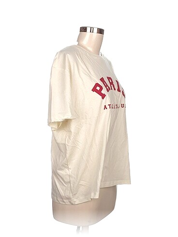 H&M H&M T-shirt %70 İndirimli.