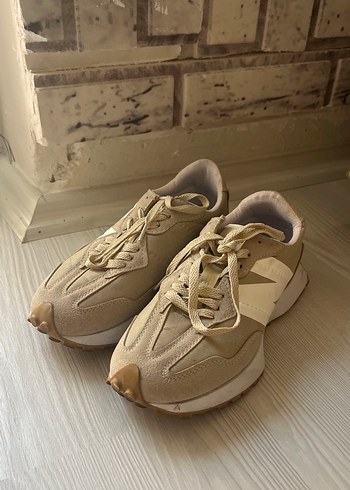New Balance Bej Kadın Spor Ayakkabı