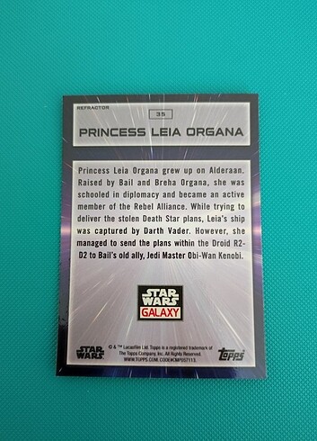  2022 Topps Star Wars Galaxy Leia Organa Refractor kart