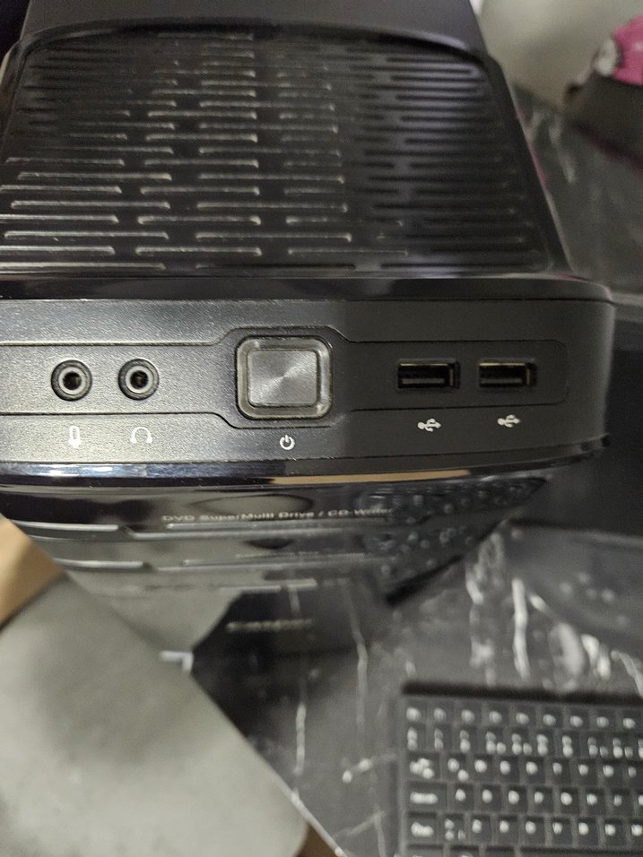 Casper Siyah Monitör - Görsel 4