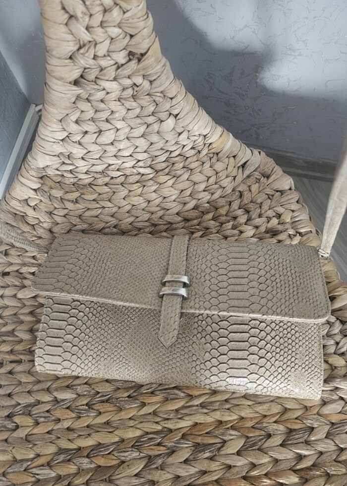 Yılan derisi çanta - Görsel 4