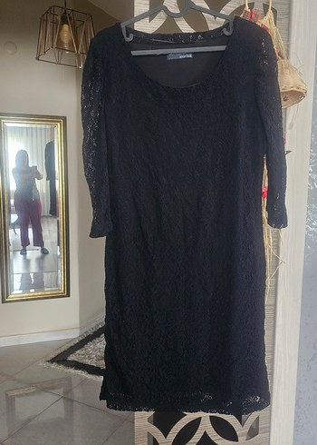 Siyah Dantel Uzun Kollu Midi Elbise - Görsel 2