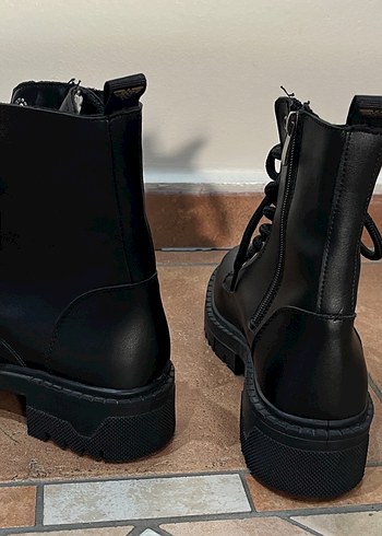 Defacto wonder woman botu - Görsel 3