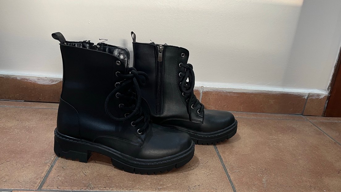 Defacto wonder woman botu - Görsel 2