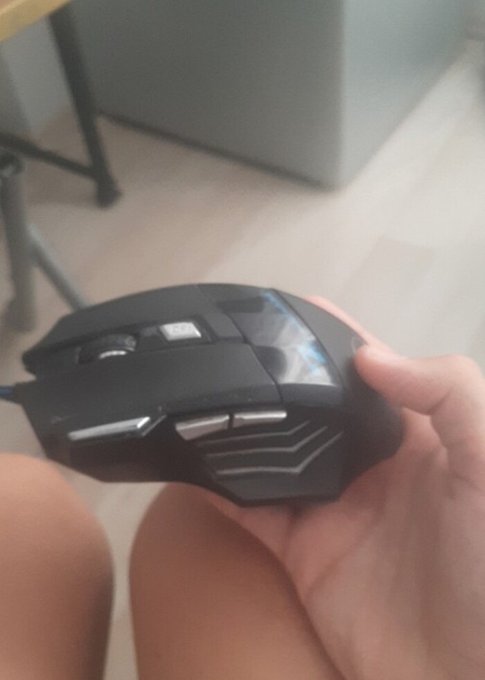 Piranha 7635 gaming mouse - Görsel 2