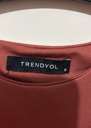 s Beden Kahverengi Yüksek Yakalı Kolsuz Bodysuit