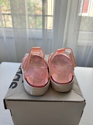 21 Beden İgor sandalet pembe 21