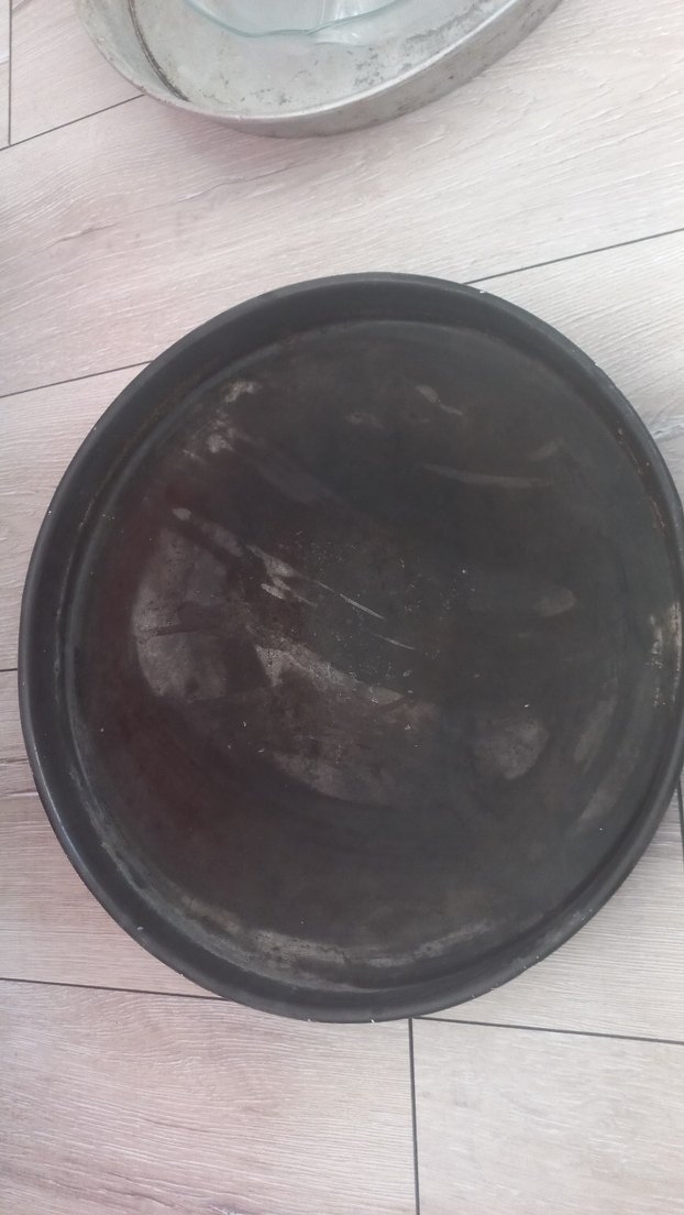 Yuvarlak Gri Metal Tepsi - Görsel 2