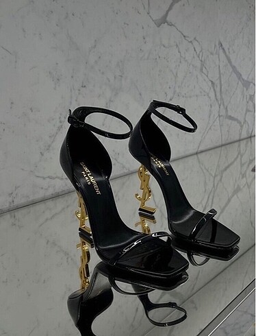 Ysl topuklu ayakkabı