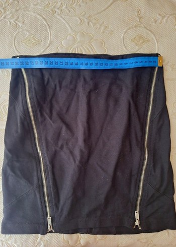 Fermuarlı Siyah Mini Etek - Görsel 4